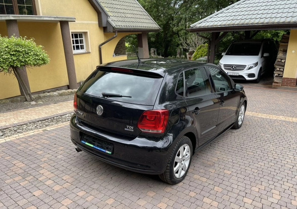 Volkswagen Polo cena 17800 przebieg: 284200, rok produkcji 2011 z Daleszyce małe 301